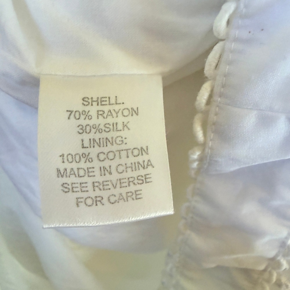 Lilly Pulitzer White Eyelet Silk Rayon Blend V-Neck Empire Waist Dress Sz 4 - Picture 9 of 9